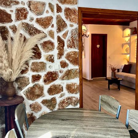 Atlazia Suites Alinda  Dış mekan fotoğraf
